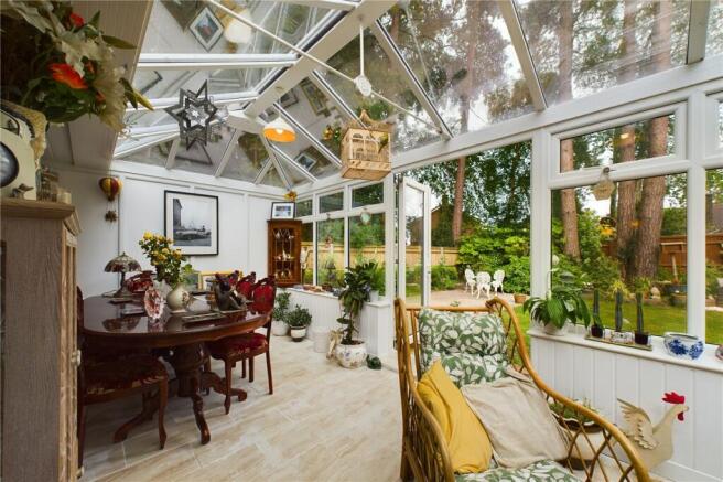 Lounge Conservatory