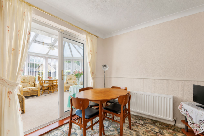 3 bed Detached Bungalow for sale Image 10
