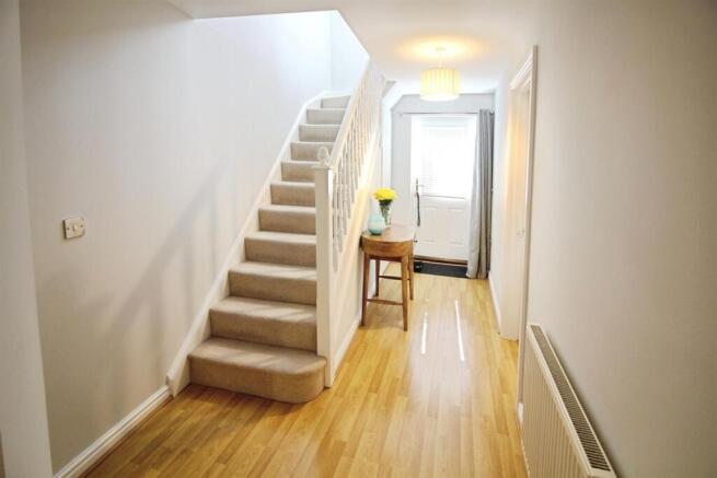 3 bed Town House for sale Image 10