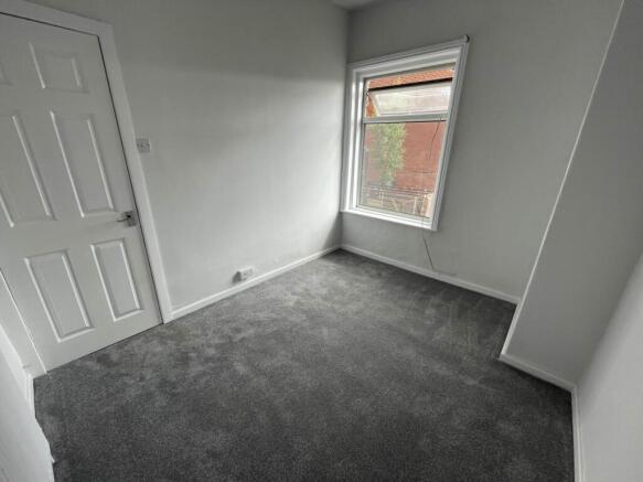 2 bed Terraced for sale Image 11