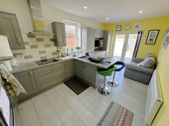 Dining Kitchen