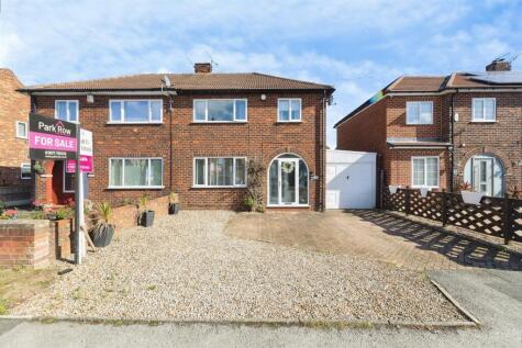 Mill Hill Avenue, Pontefract
