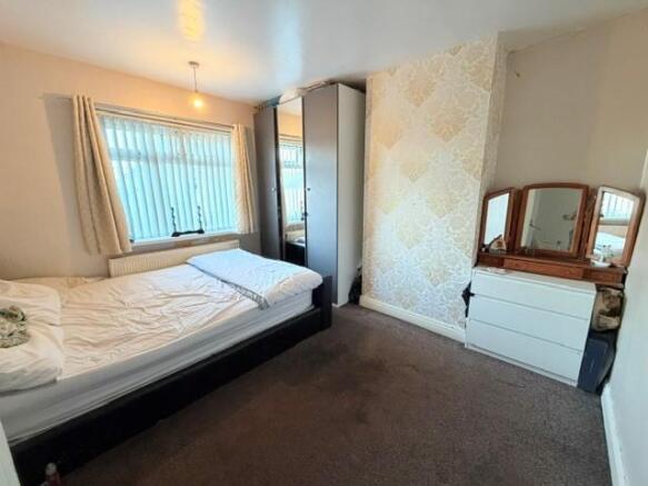3 bed Semi-Detached for sale Image 8