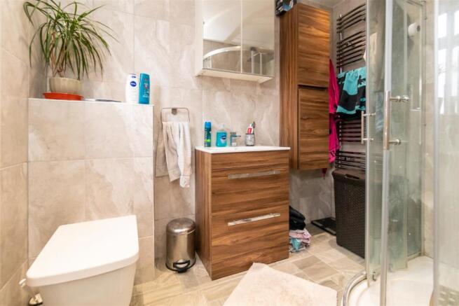 Family Shower Room