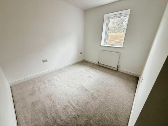 4 bed Town House for sale Image 8