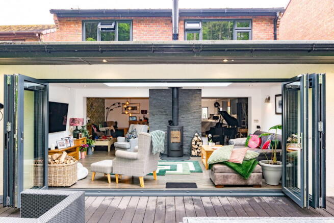 3 bed Detached for sale Image 6