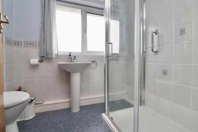Bathroom (2).jpeg