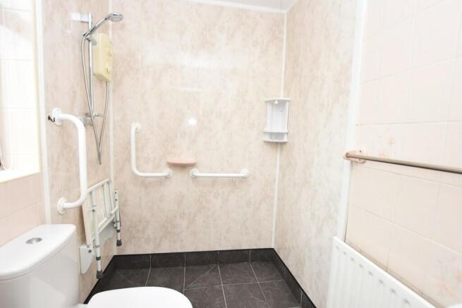 GF Shower Room