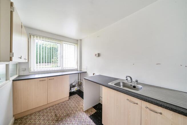 1 bed Apartment for sale Image 6