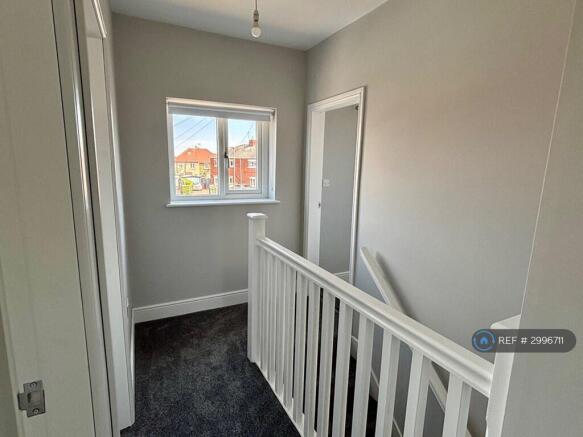 3 bed Terraced to rent Image 11