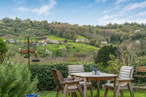 2, Rose Cottages, Spring Lane, Thrupp, Stroud GL5 2DS
