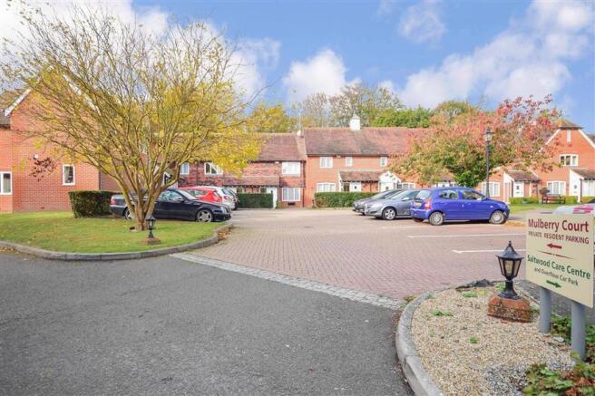 Driveway/Parking