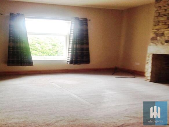 1 bed Terraced to rent Image 5