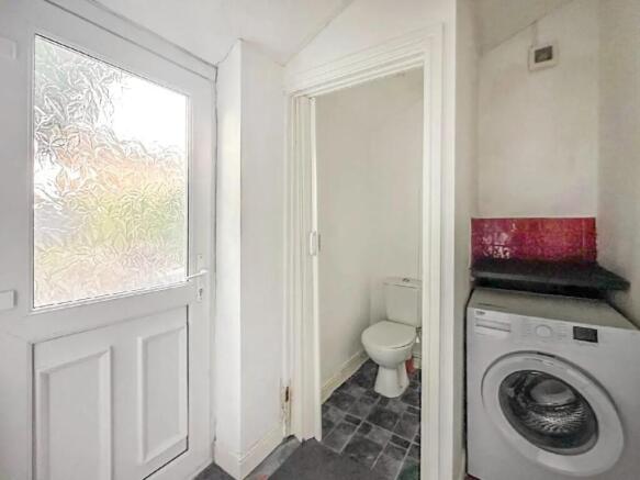 3 bed Terraced for sale Image 10