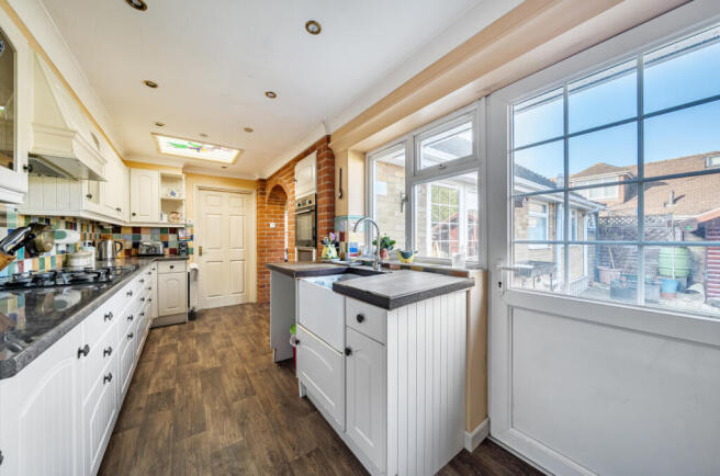 14058263698351ec72f58