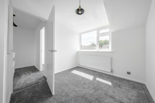 3 bed Semi-Detached for sale Image 11