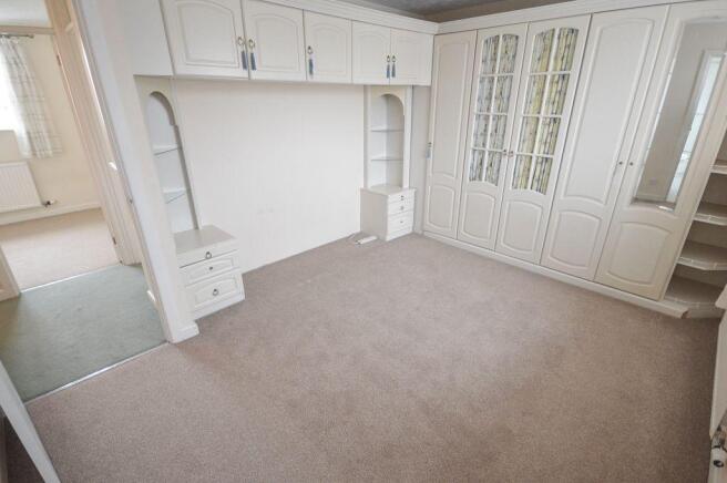 Bedroom 1 (Double)