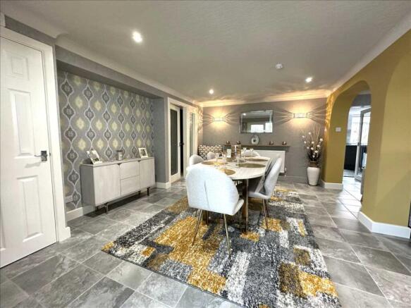 6 bed House for sale Image 7