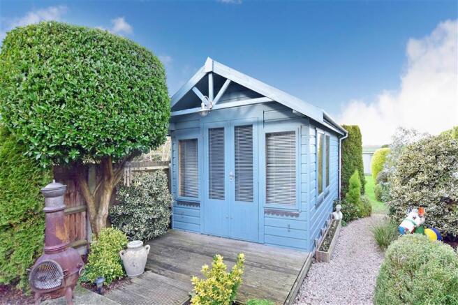 Workshop/Outbuildings
