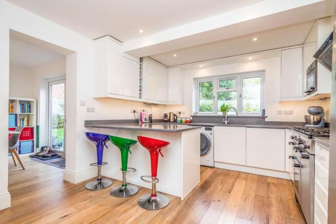Kitchen/Breakfast