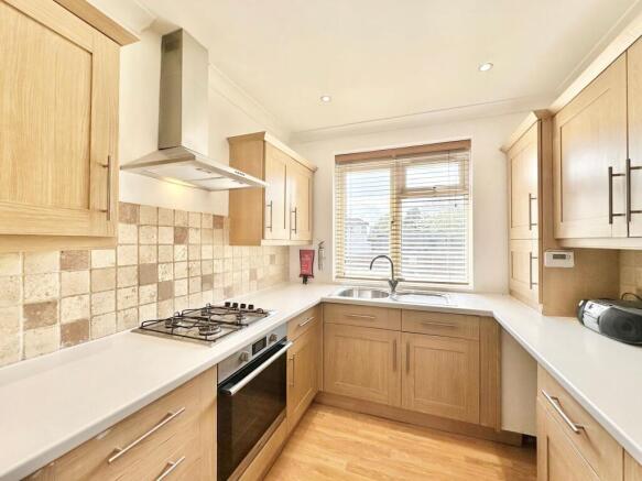 Modern Fitted Kitchen