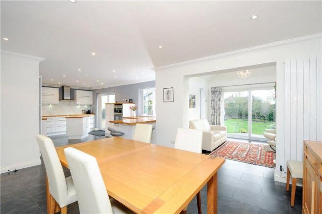 Kitchen/Dining Room