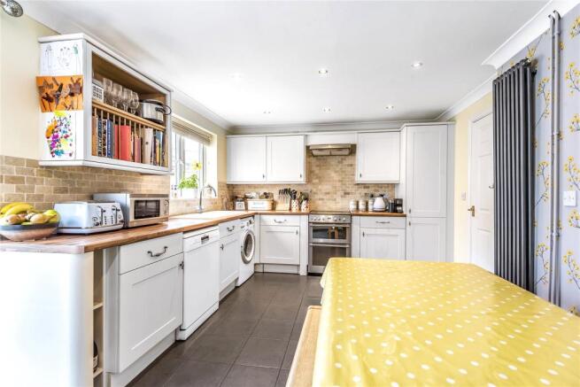 Kitchen/Breakfast