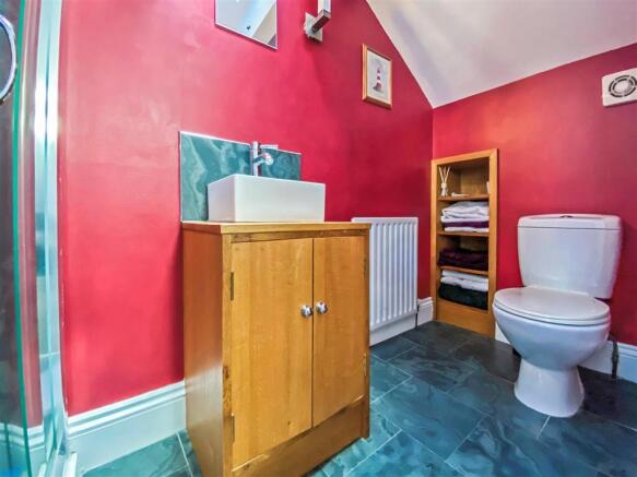 3rd Bedroom Ensuite
