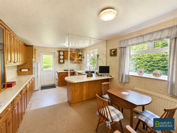 3 bed Detached Bungalow for sale Image 5