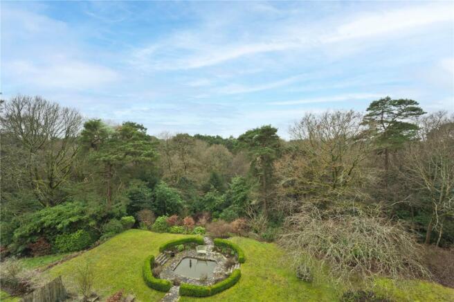 Garden & View