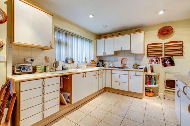 Kitchen 2