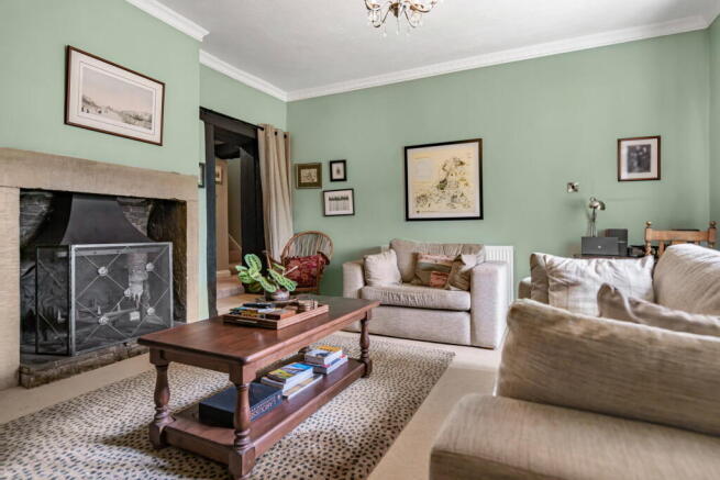 4 bed Semi-Detached for sale Image 10
