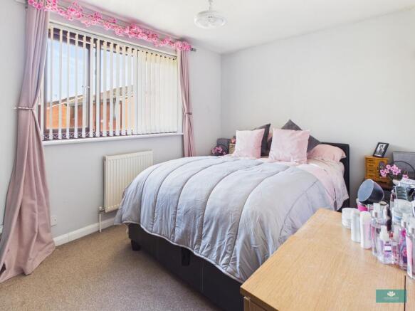 2 bed Semi-Detached for sale Image 10