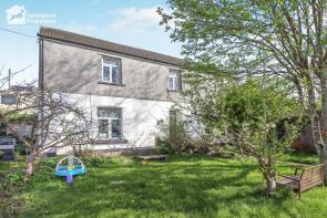 161 Mountain Ash House, High Street, Porth CF39 8PL