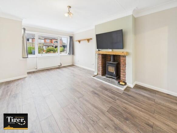 CAM02176G0-PR0749...