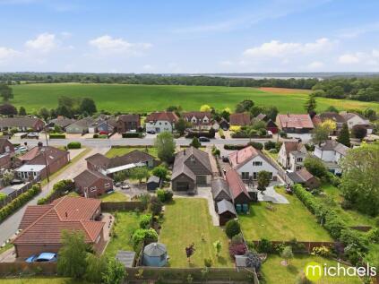 Wivenhoe Road, Alresford, Colchester, CO7