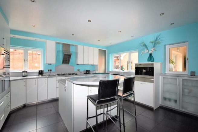Kitchen 2