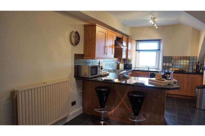 Kitchen / Breakfast
