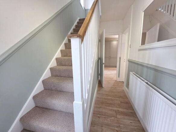 3 bed Semi-Detached for sale Image 8