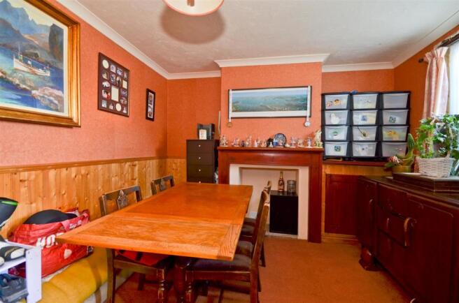 Dining Room.JPG