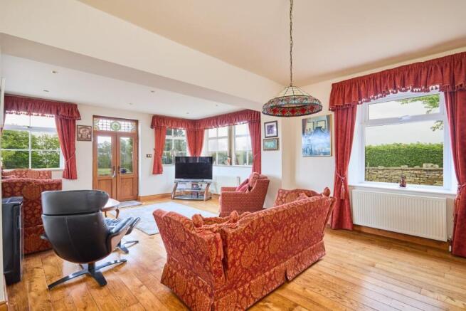 5 bed Character Property for sale Image 5