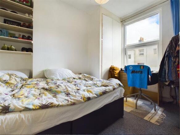 Bedroom-Flat-To-Rent