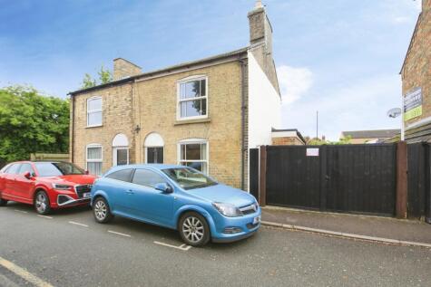 Falcon Lane, Whittlesey, Peterborough