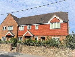 6, 31 Chiltlee View, Haslemere Road, Liphook GU30 7AL