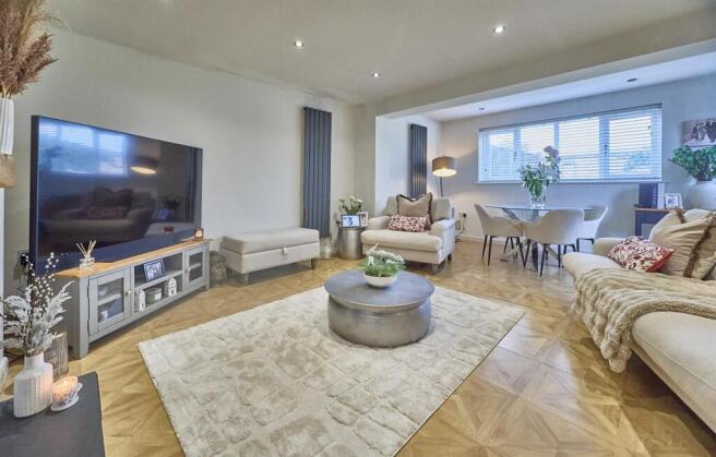 Friary Cl Hinckley 8.jpg