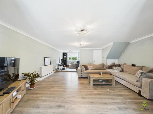 Presented by Kevin at EweMove Bexleyheath and Dart