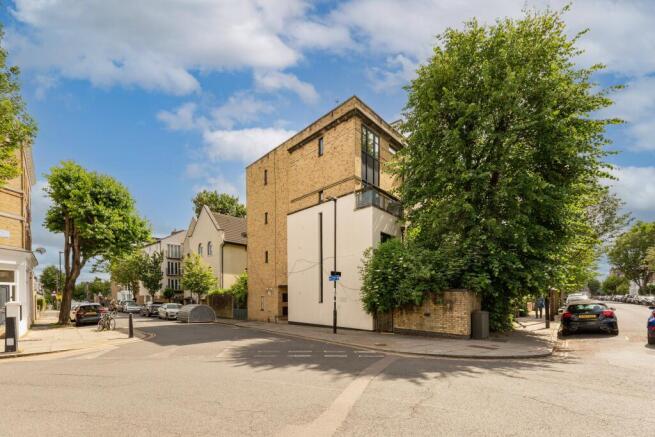 53 Marlborough Road, Archway, London, N19 4NA