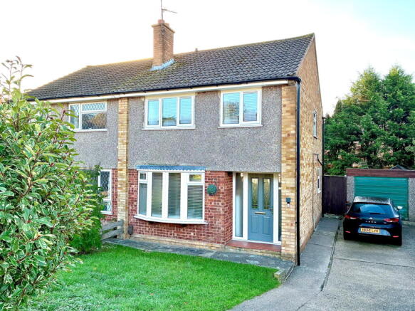 3-bed semi-detached on Priestland Avenue, Spondon, Derby, £260,000