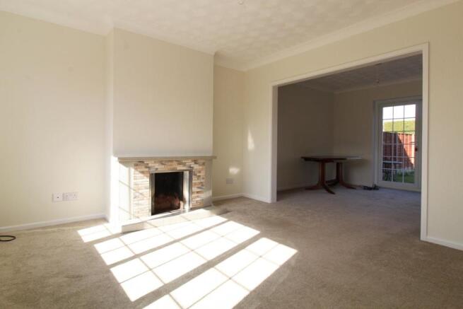 Lounge & Dining Room