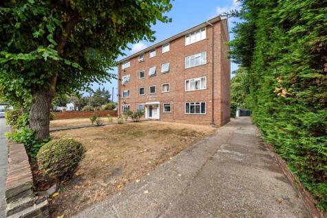 75 Woodside Green, South Norwood